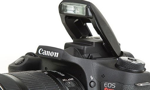 how to put flash on a canon camera?